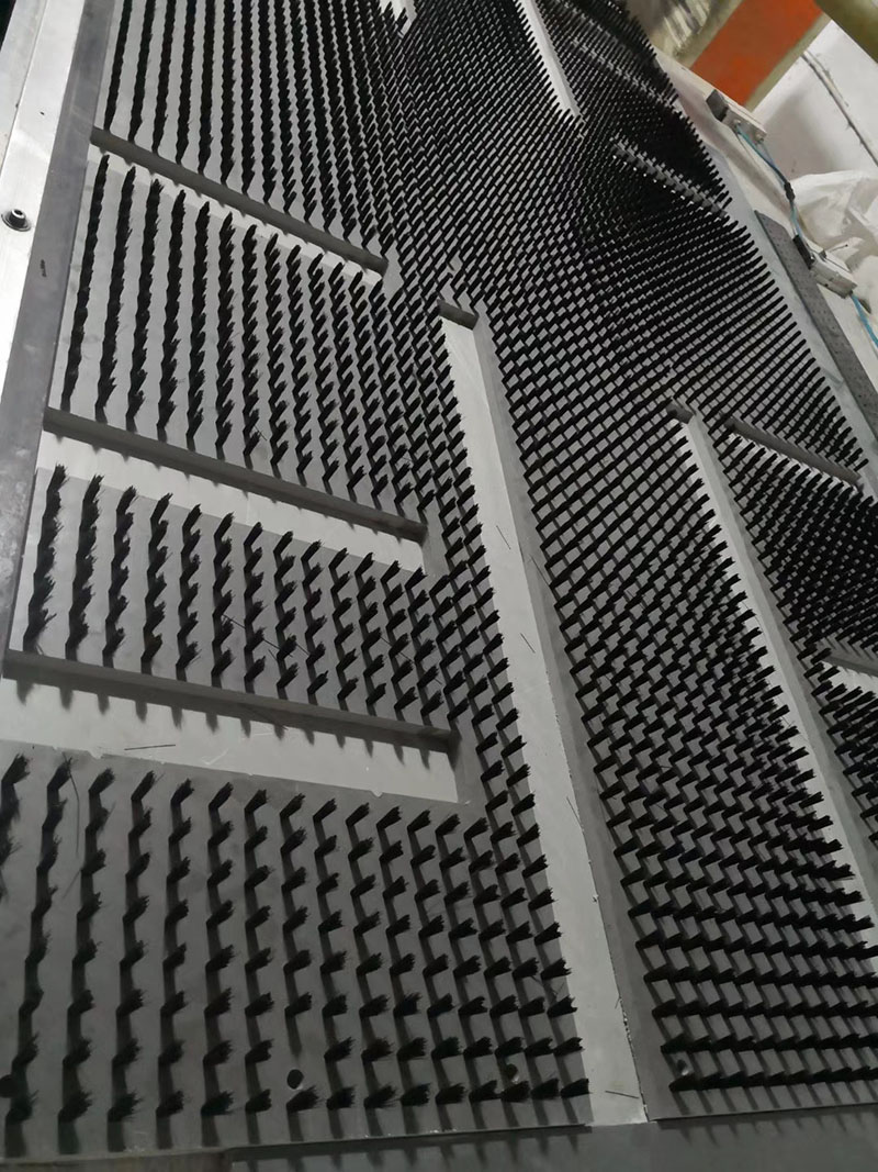 工作台猫咪视频在线大全免费观看板